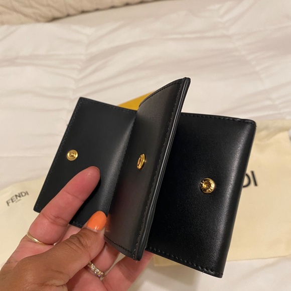 Fendi monster wallet - Picture 3 of 6
